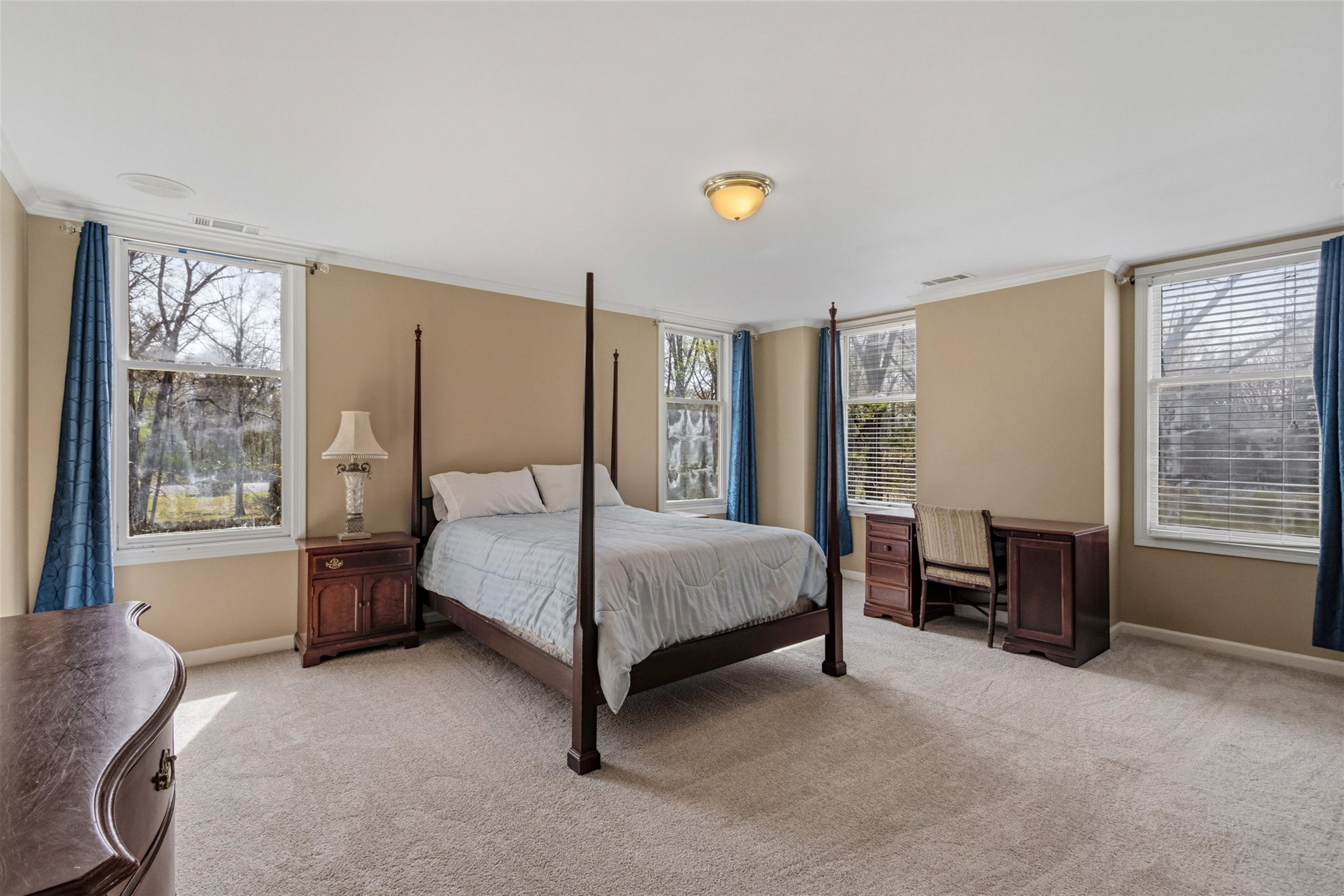 356 North Walnut Bend Road Memphis, TN 38018 - Photo 18 of 37 17x15 Bedroom 2 Up with crown molding, carpet, and walk-in closet. Spacious with great natural light and access to Jack-and-Jill Bath shared with Bedroom 3.
