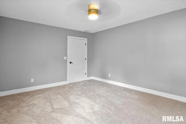 $285,000 | 446 North 7th Street, Auburn, IL 62615