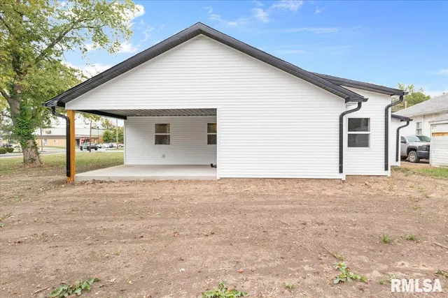 $285,000 | 446 North 7th Street, Auburn, IL 62615