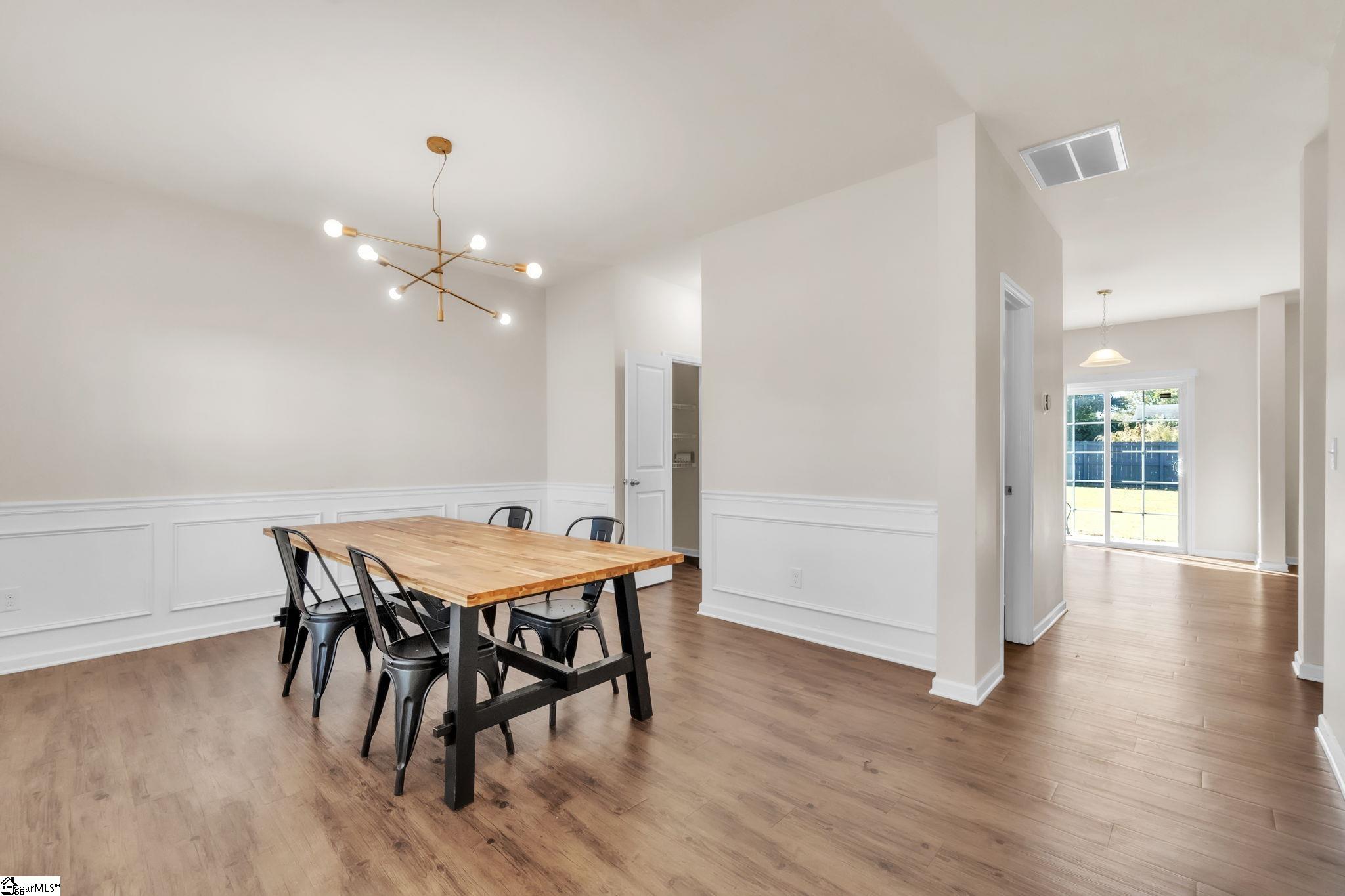 509 Friar Park Lane Lyman, SC 29365 - Photo 2 of 37