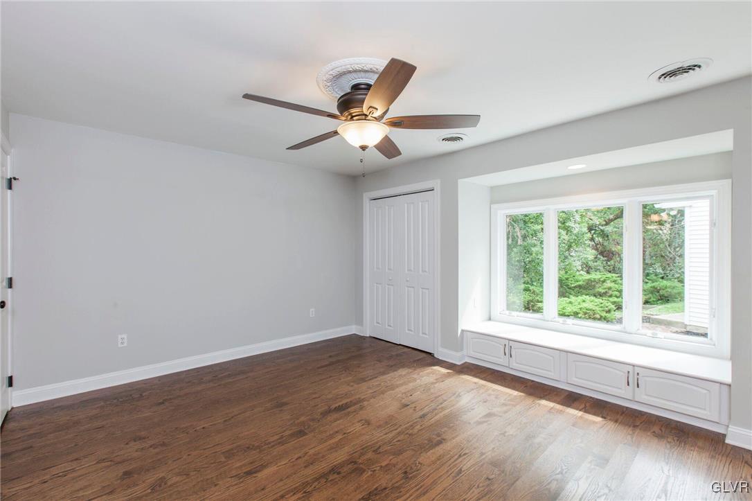 755 Yorkshire Road Allentown, PA 18103 - Photo 13 of 29 Gallery Image 13