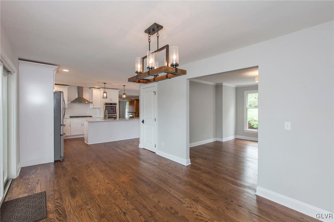 755 Yorkshire Road Allentown, PA 18103 - Photo 8 of 29 Gallery Image 8