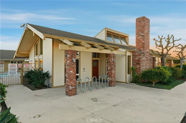 a view of front of house with outdoor space