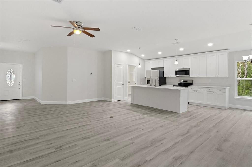 1005 Yale Lane Inverness, FL 34452 - Photo 3 of 21