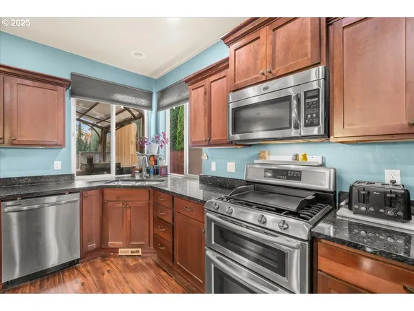 $699,900 | 1138 37th Avenue, Forest Grove, OR 97116