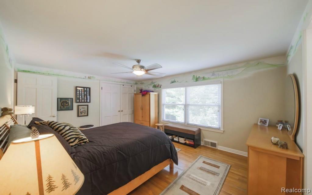240 Touraine Road Grosse Pointe Farms, MI 48236 - Photo 27 of 50