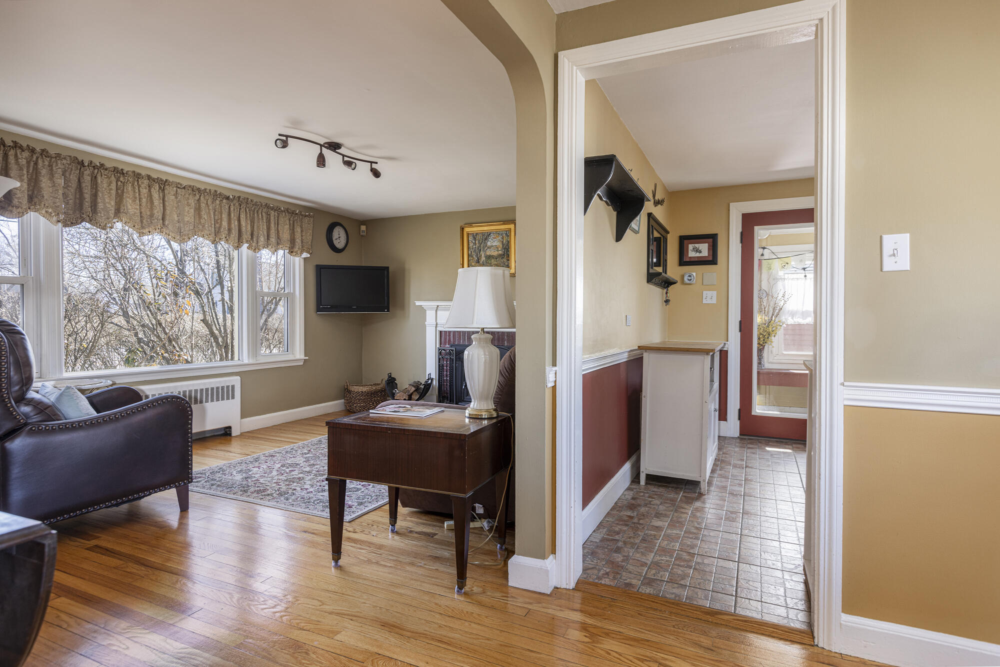 338 Capisic Street Portland, ME 04102 - Photo 12 of 36 338 Capisic St._014