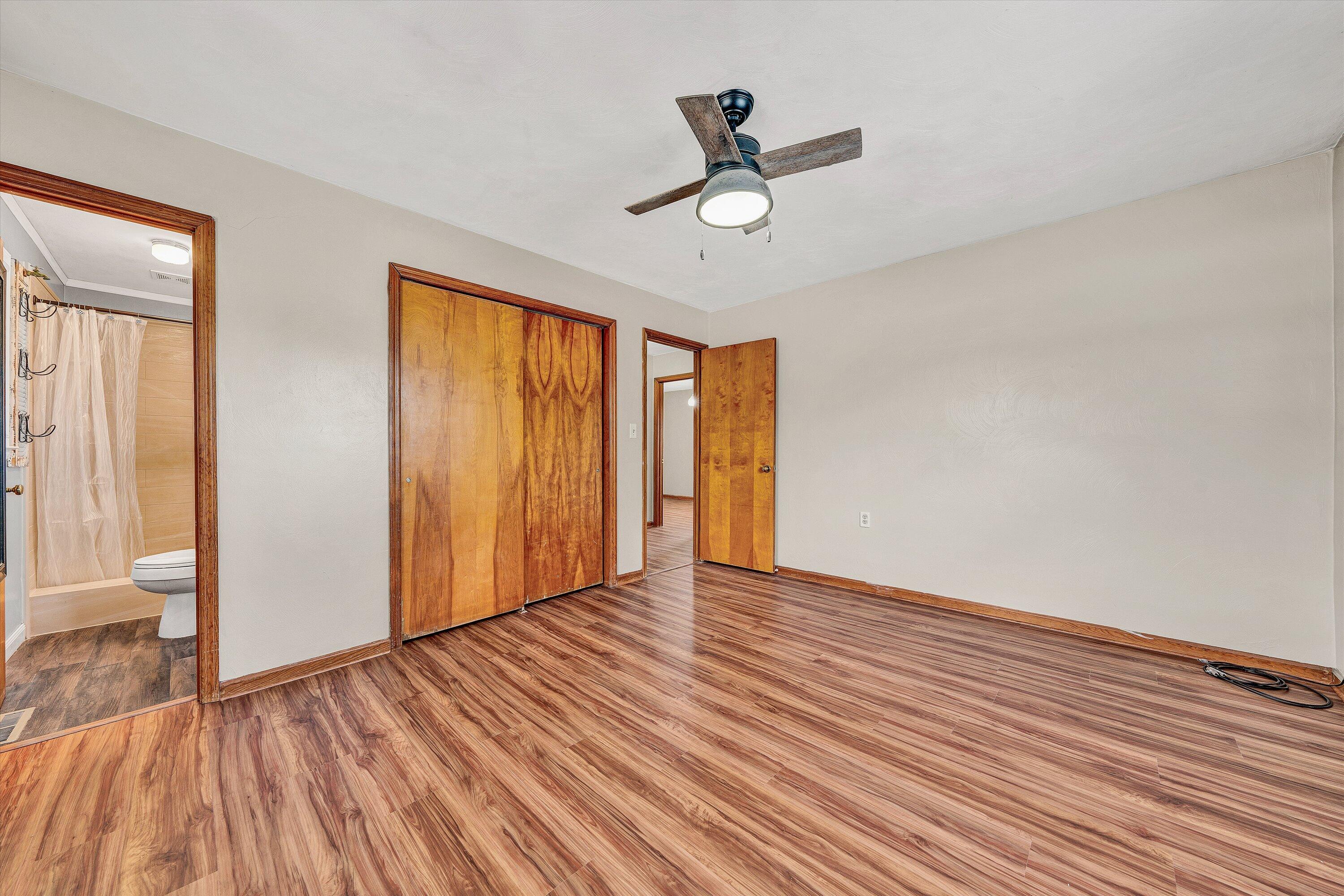 955 Kingston Road Wirtz, VA 24184 - Photo 19 of 60 master br