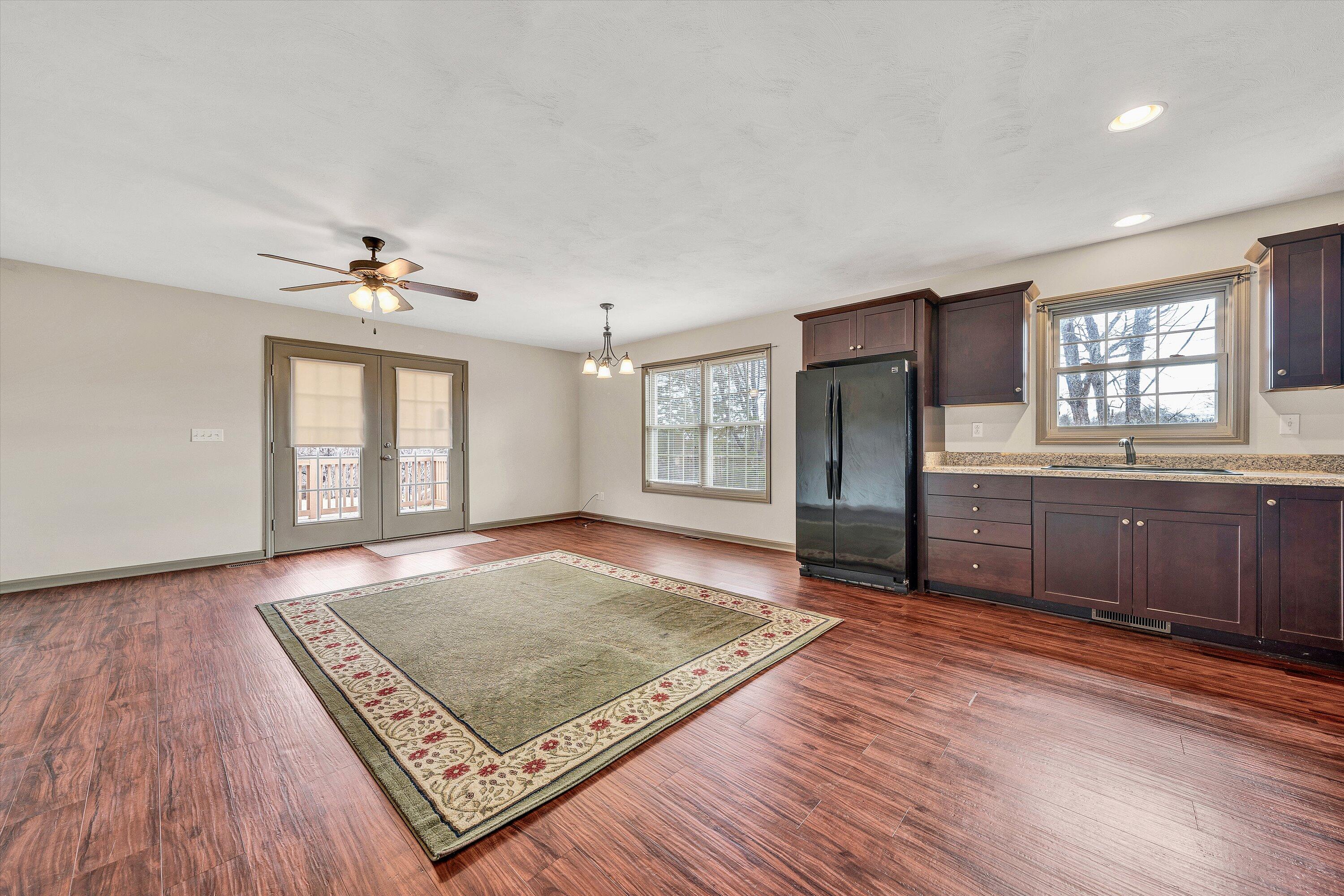 955 Kingston Road Wirtz, VA 24184 - Photo 25 of 60 in law main