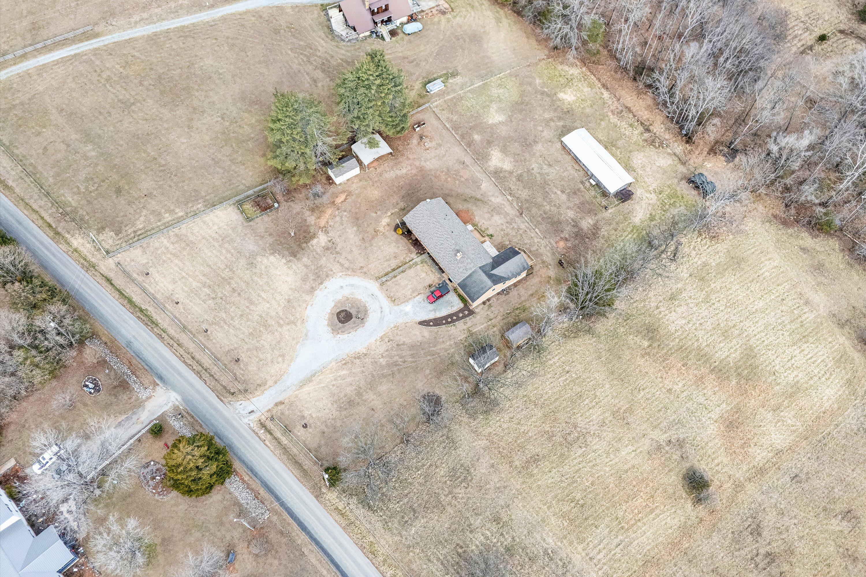 955 Kingston Road Wirtz, VA 24184 - Photo 59 of 60 45-DJI_20251231124906_0192