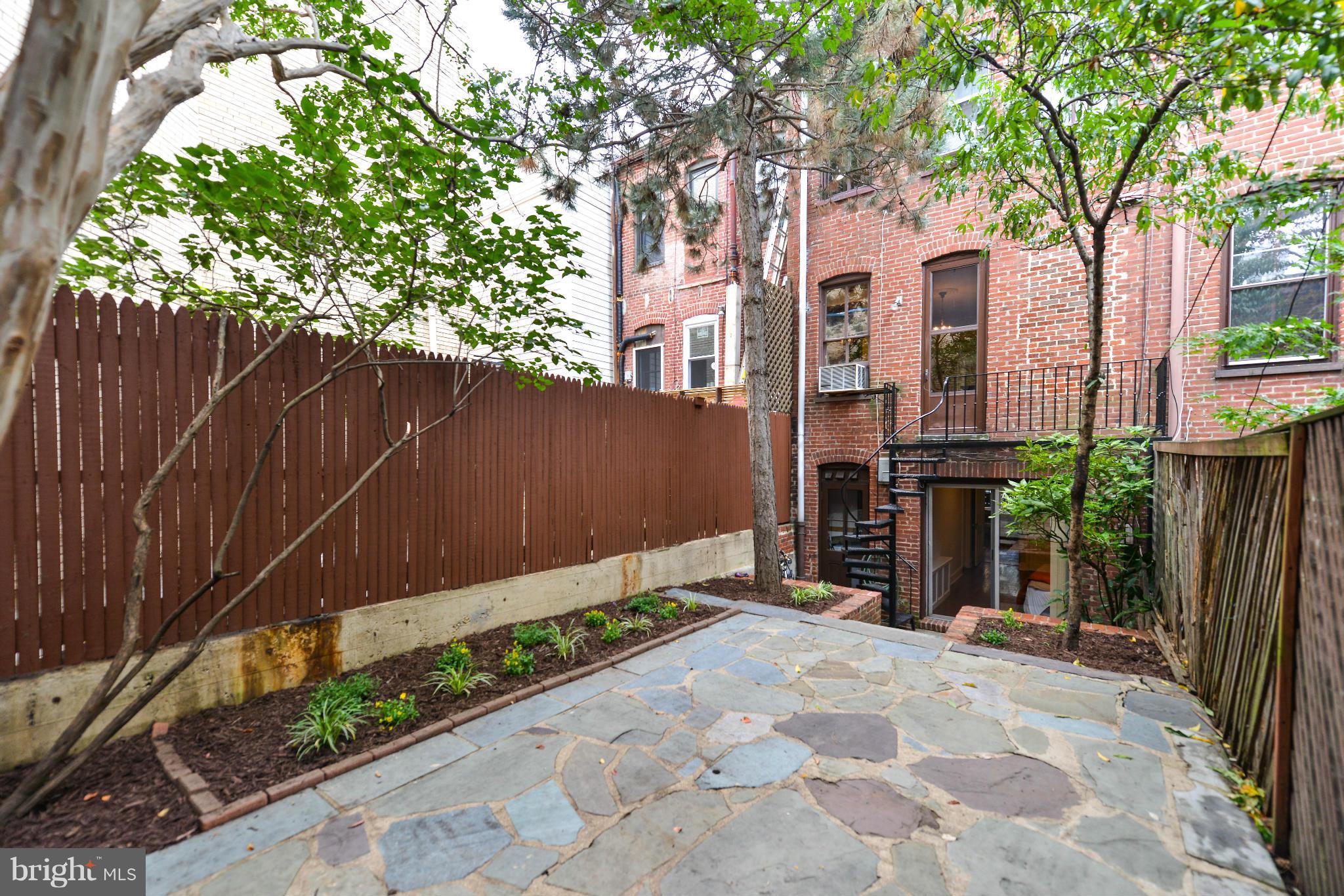 814 E Street Southeast Washington, DC 20003 - Photo 24 of 30