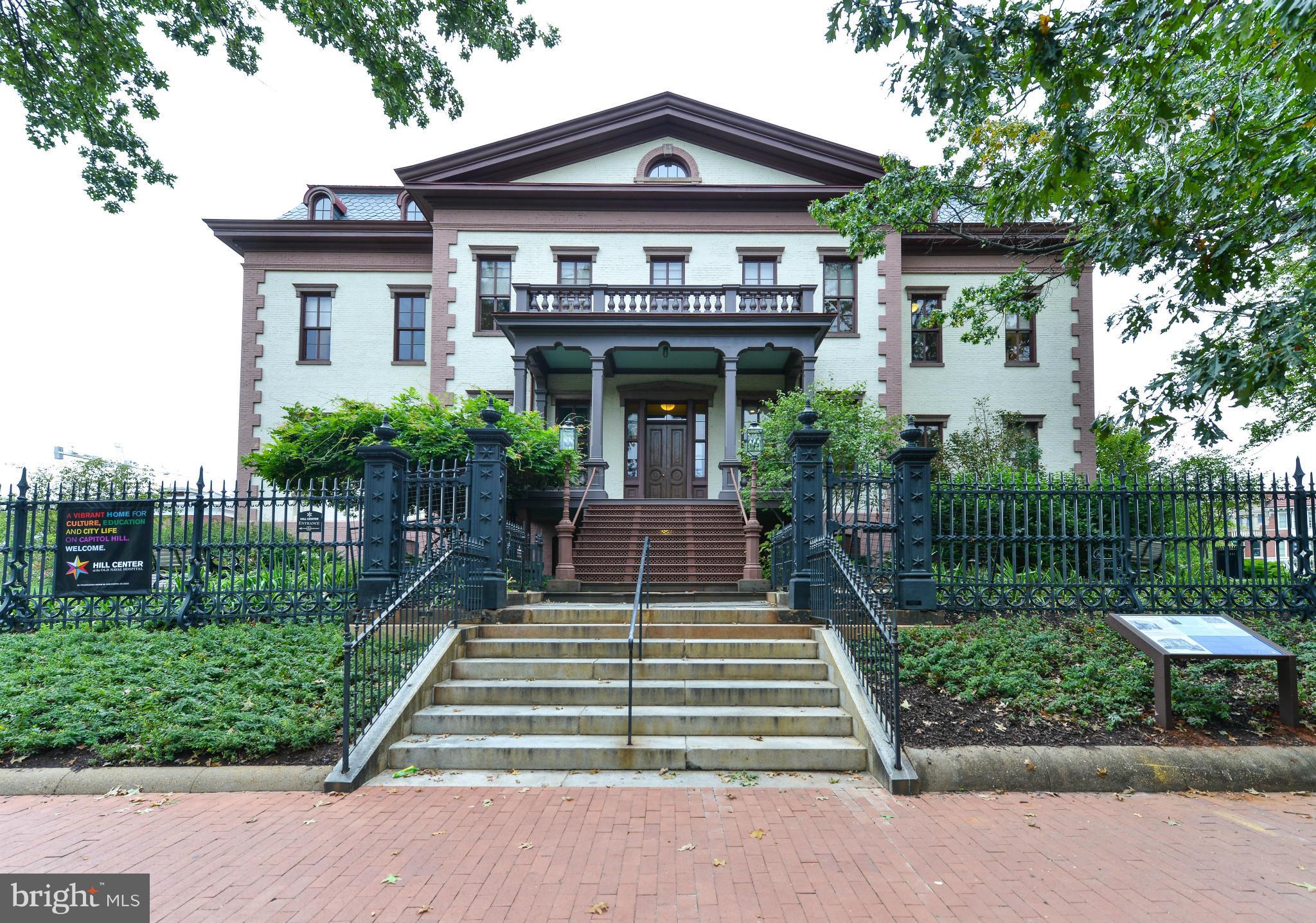 814 E Street Southeast Washington, DC 20003 - Photo 28 of 30 a front view of a house with garden