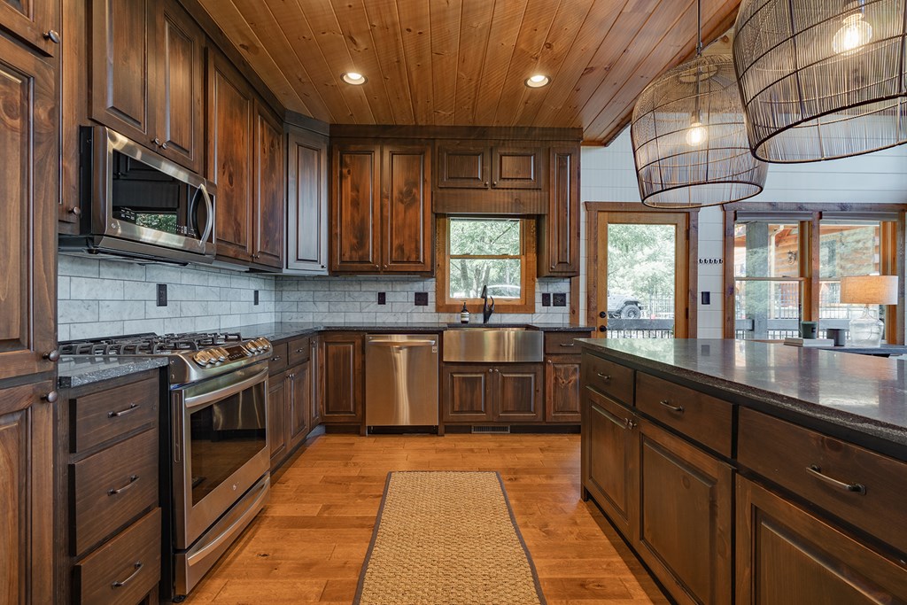 2028 Shady Falls Road Blue Ridge, GA 30513 - Photo 23 of 63 Gallery Image 23