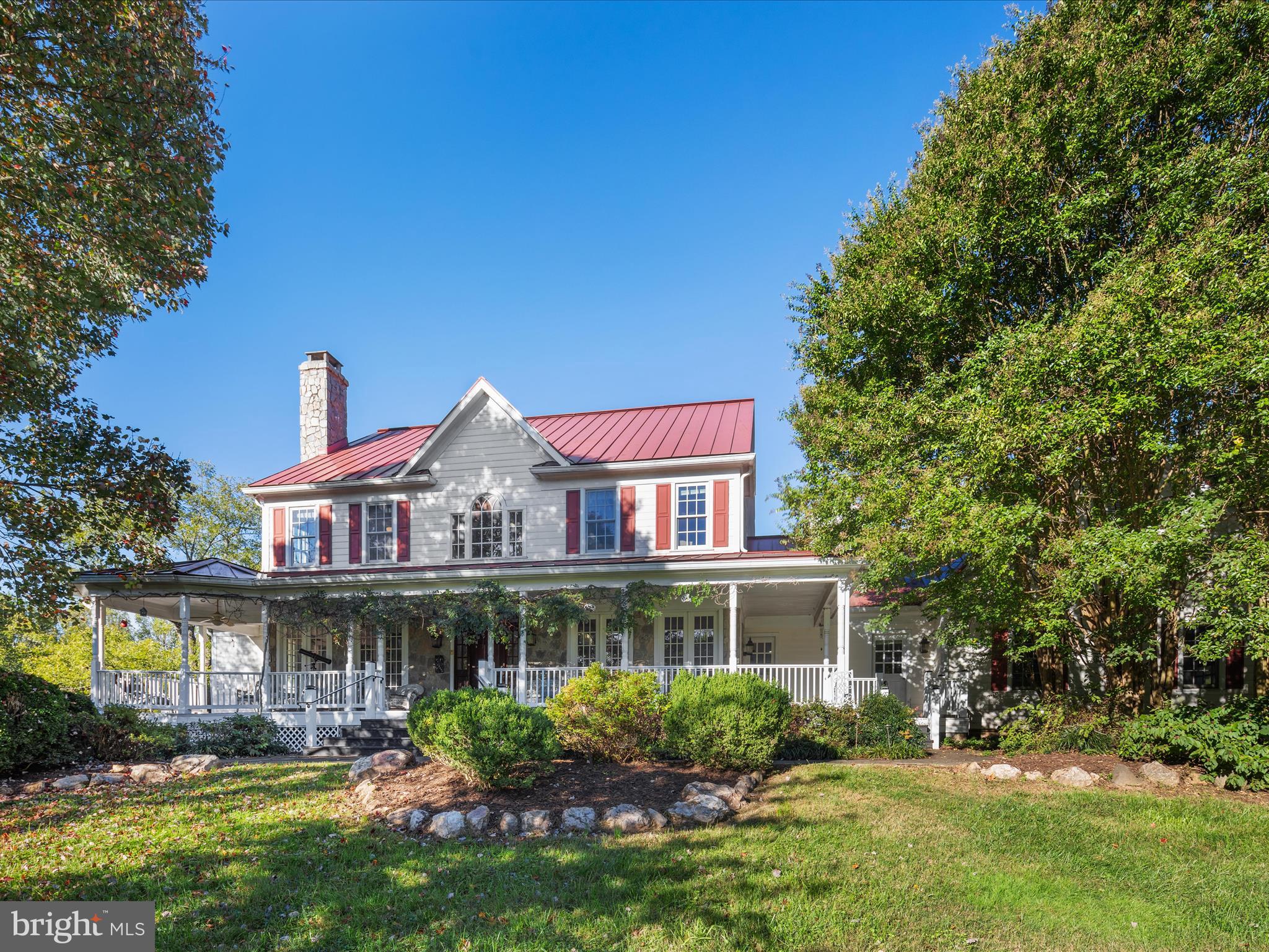 6500 Clifton Road Clifton, VA 20124 - Photo 73 of 146 Primary House with Covered Front Porch