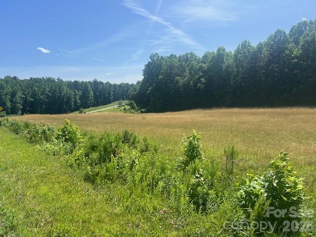 a view of an outdoor space and a yard