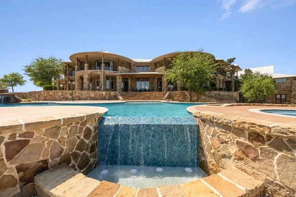 $12,000,000 | 1180 McReynolds Road, Sanger, TX 76266