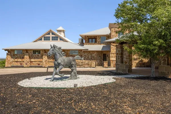 $12,000,000 | 1180 McReynolds Road, Sanger, TX 76266