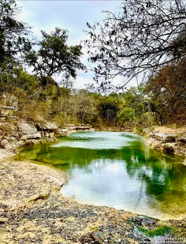 $835,000 | 9623 Requa Road, Helotes, TX 78023