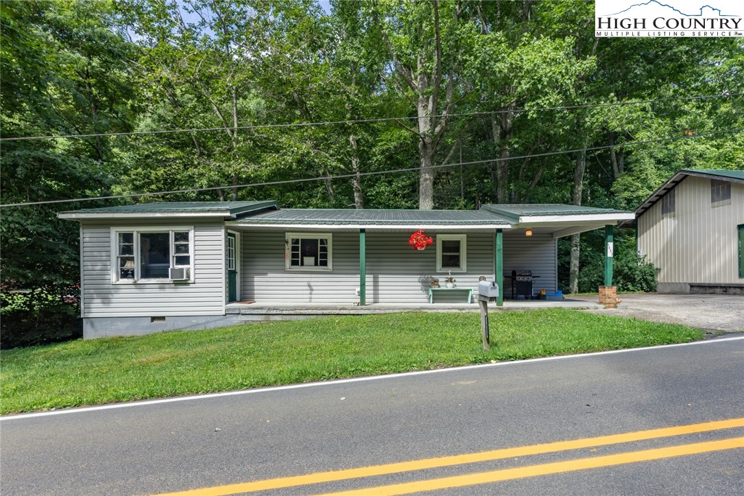 1653 Claybank Road, West Jefferson, NC 28694 Compass