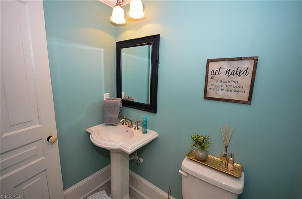 8025 Broad Street Rural Hall, NC 27045 - Photo 12 of 30