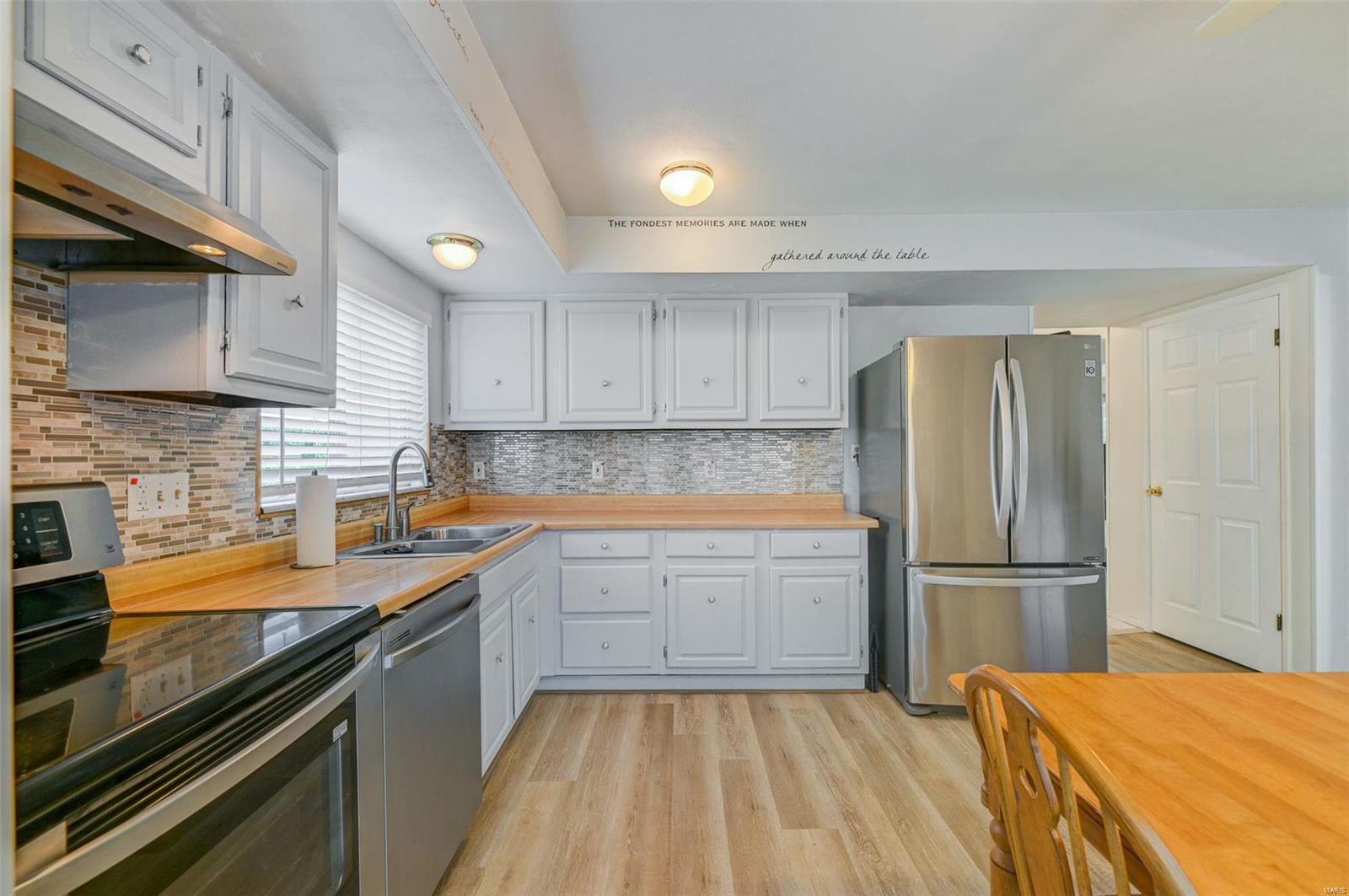 1210 Beaver Creek Road Chesterfield, MO 63017 - Photo 7 of 23 Gallery Image 7
