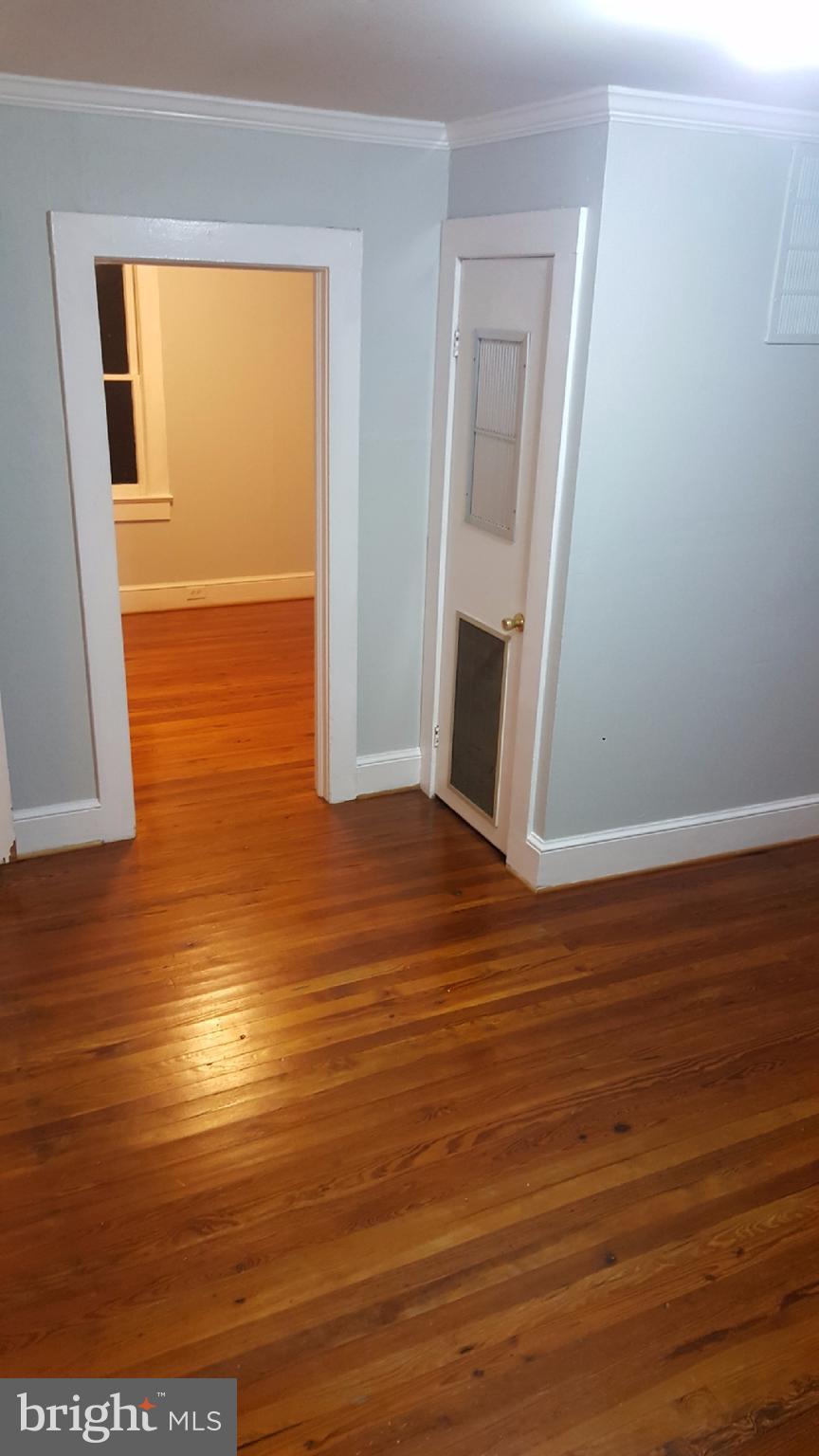 648 Caisson Road Fredericksburg, VA 22405 - Photo 17 of 27 Living Room