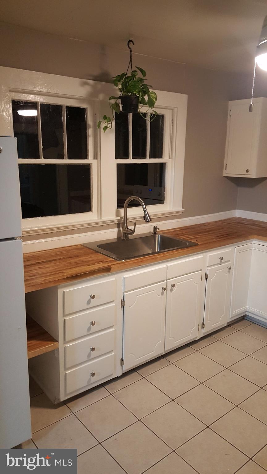 648 Caisson Road Fredericksburg, VA 22405 - Photo 19 of 27 Kitchen