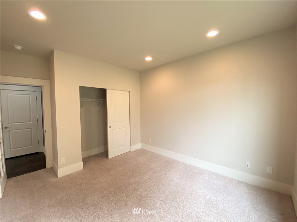1514 Davis Avenue South Renton, WA 98055 - Photo 15 of 37 Gallery Image 15