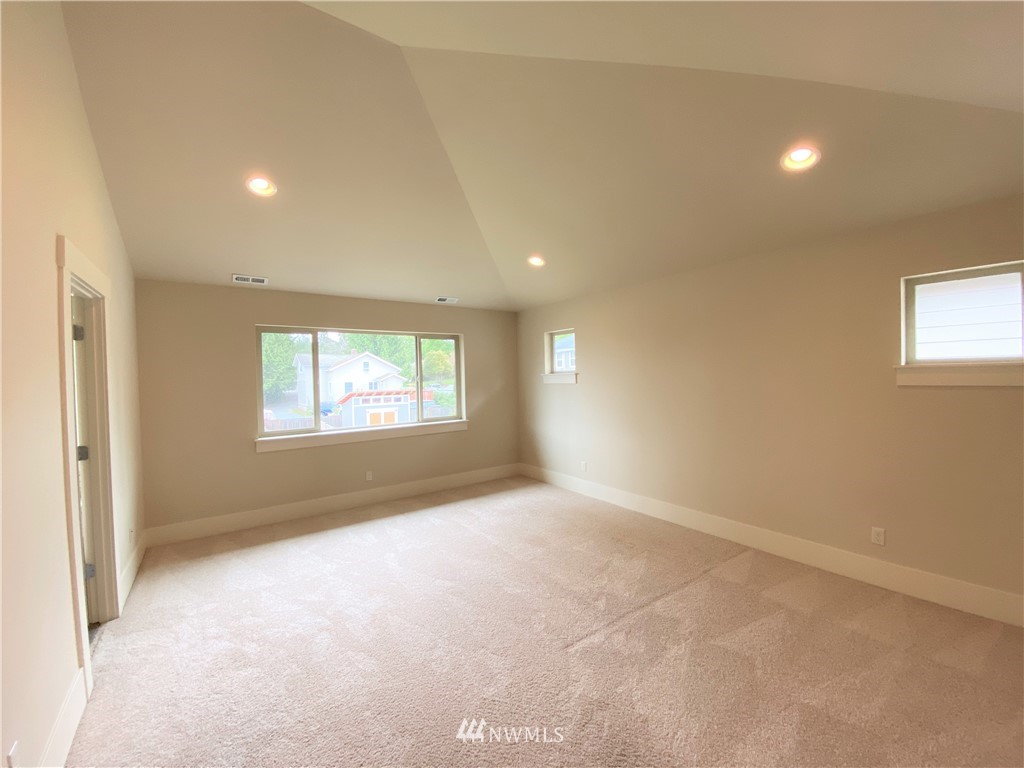 1514 Davis Avenue South Renton, WA 98055 - Photo 29 of 37 Gallery Image 29
