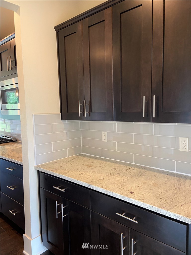 1514 Davis Avenue South Renton, WA 98055 - Photo 5 of 37 Gallery Image 5