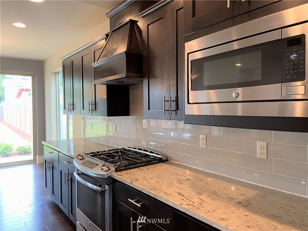 1514 Davis Avenue South Renton, WA 98055 - Photo 7 of 37 Gallery Image 7