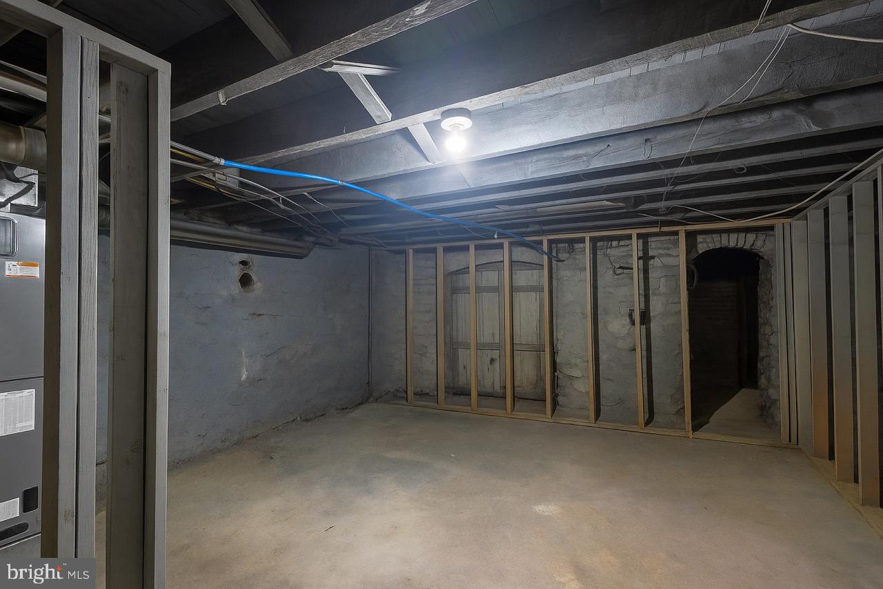 3207 Baker Street Baltimore, MD 21216 - Photo 13 of 14 a view of an empty room