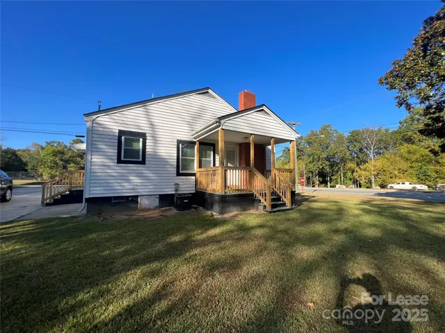 $1,400 | 2121 North New Hope Road, Gastonia, NC 28054