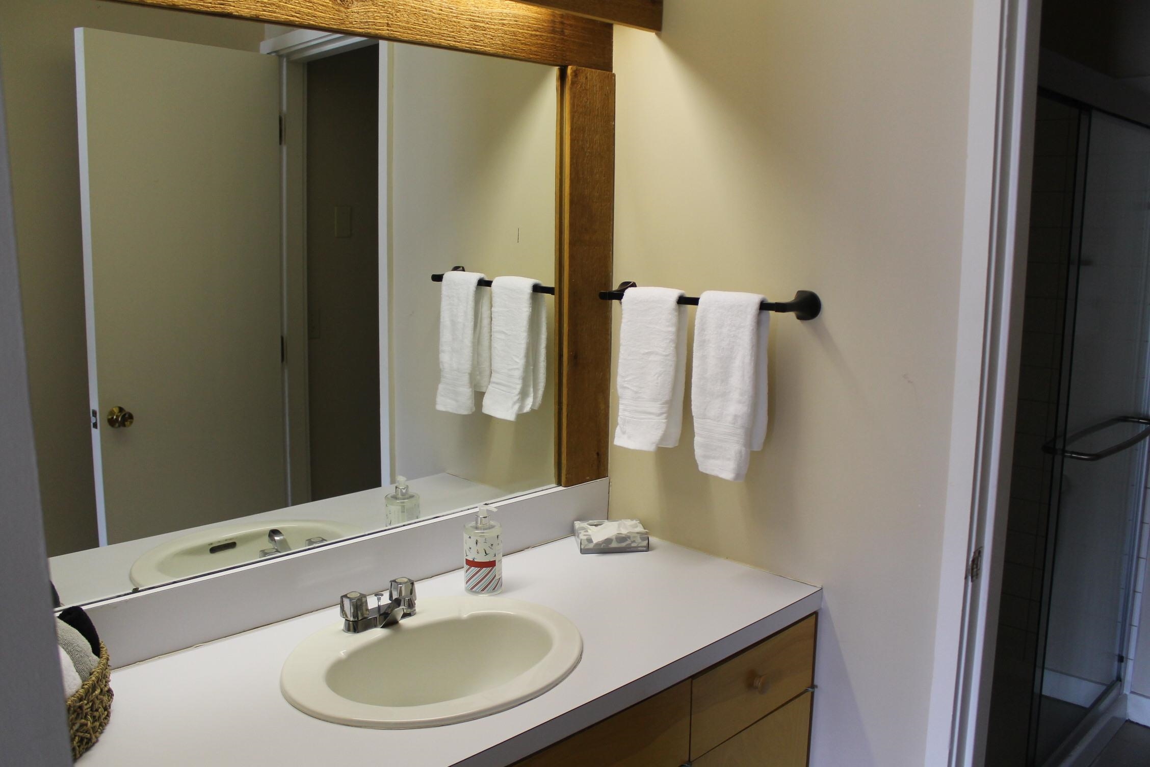 28 Fox Run Road, Unit 1 & #2 Lincoln, NH 03251 - Photo 31 of 40