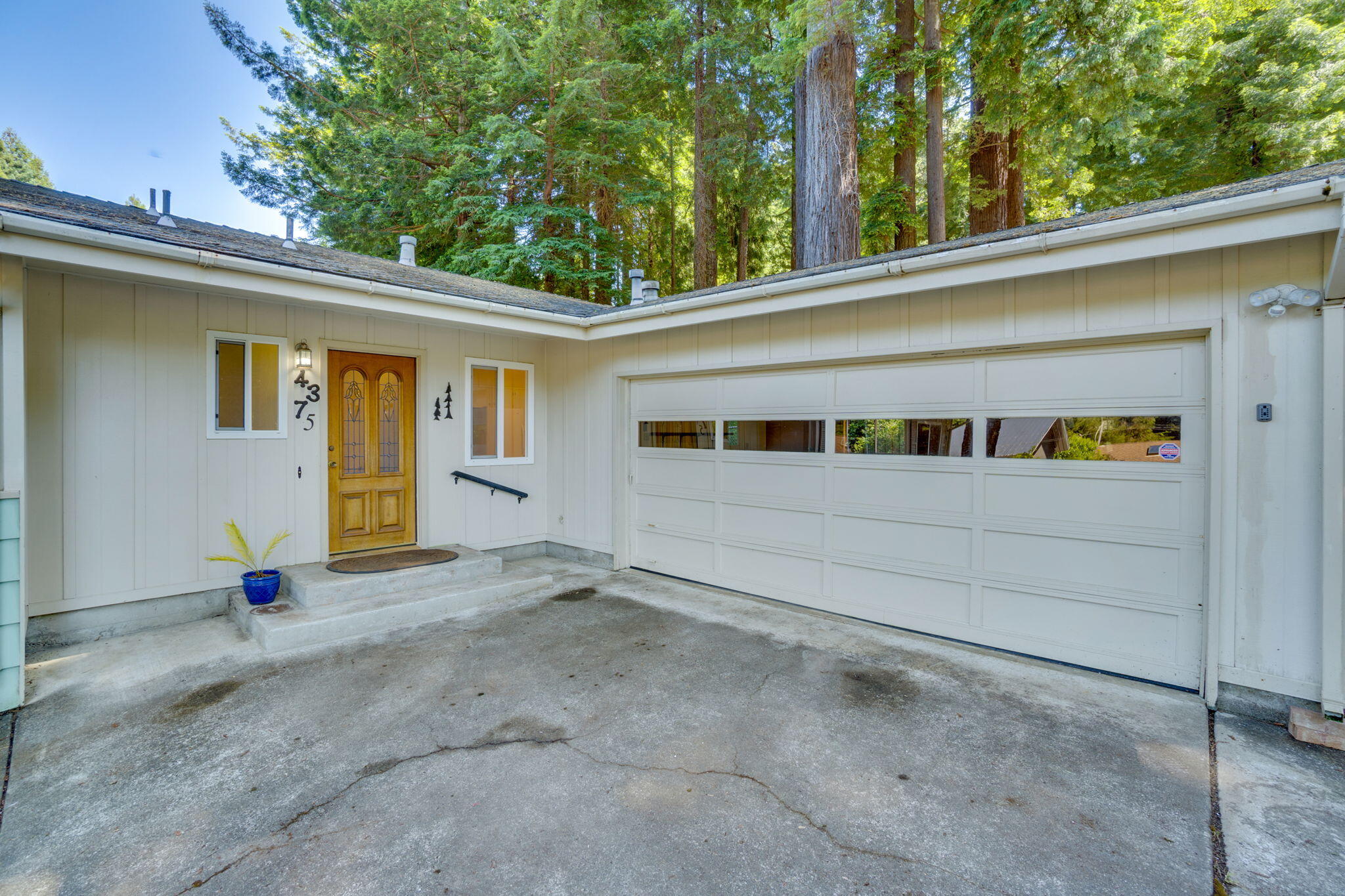4375 Campton Road Eureka, CA 95503 - Photo 2 of 49