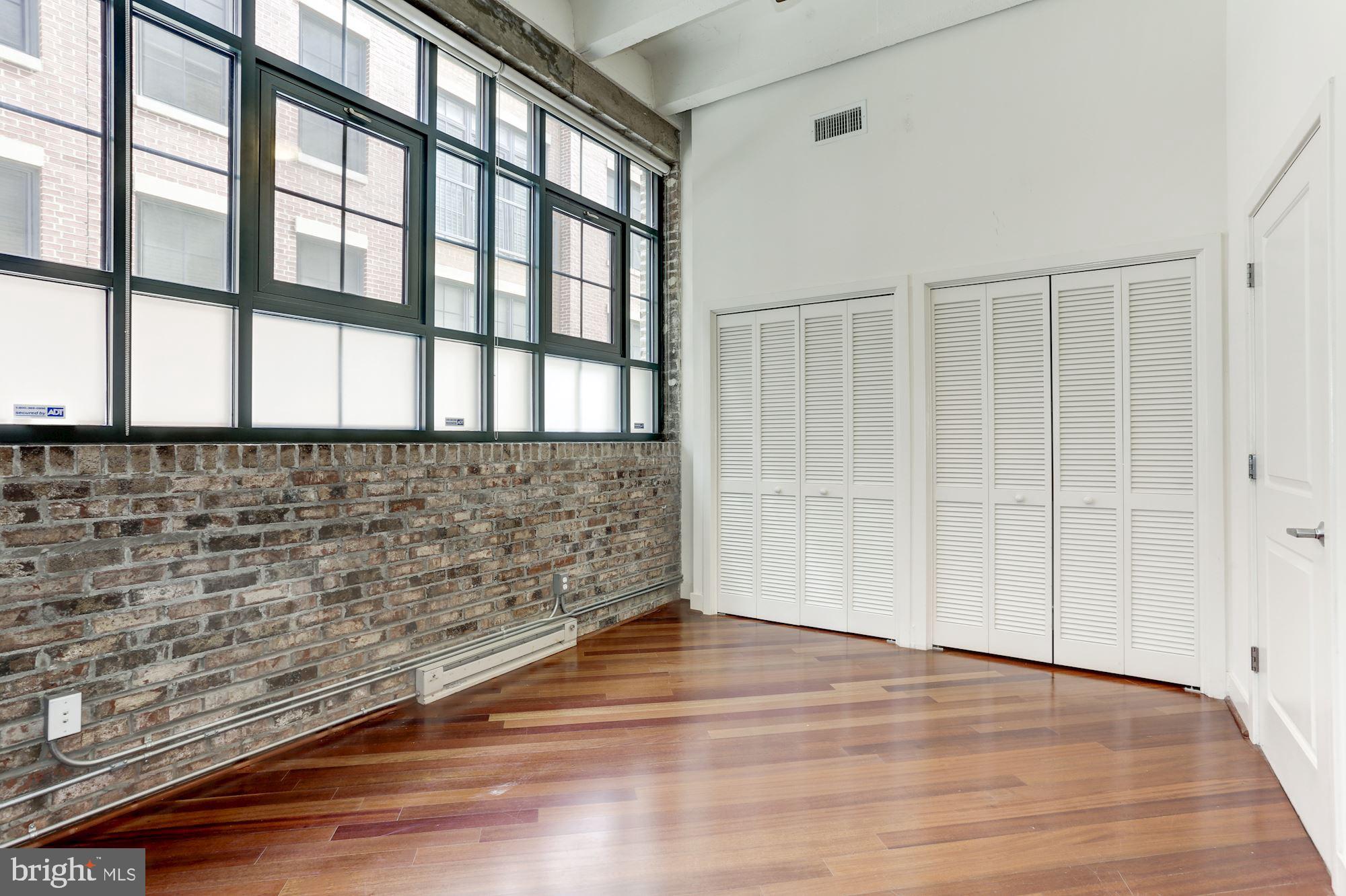 1701 Kalorama Road Northwest, Unit D2 Washington, DC 20009 - Photo 7 of 19 Primary Bedroom