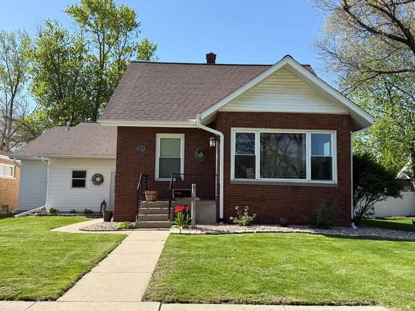 $289,900 | 321 West South Street, Dwight, IL 60420