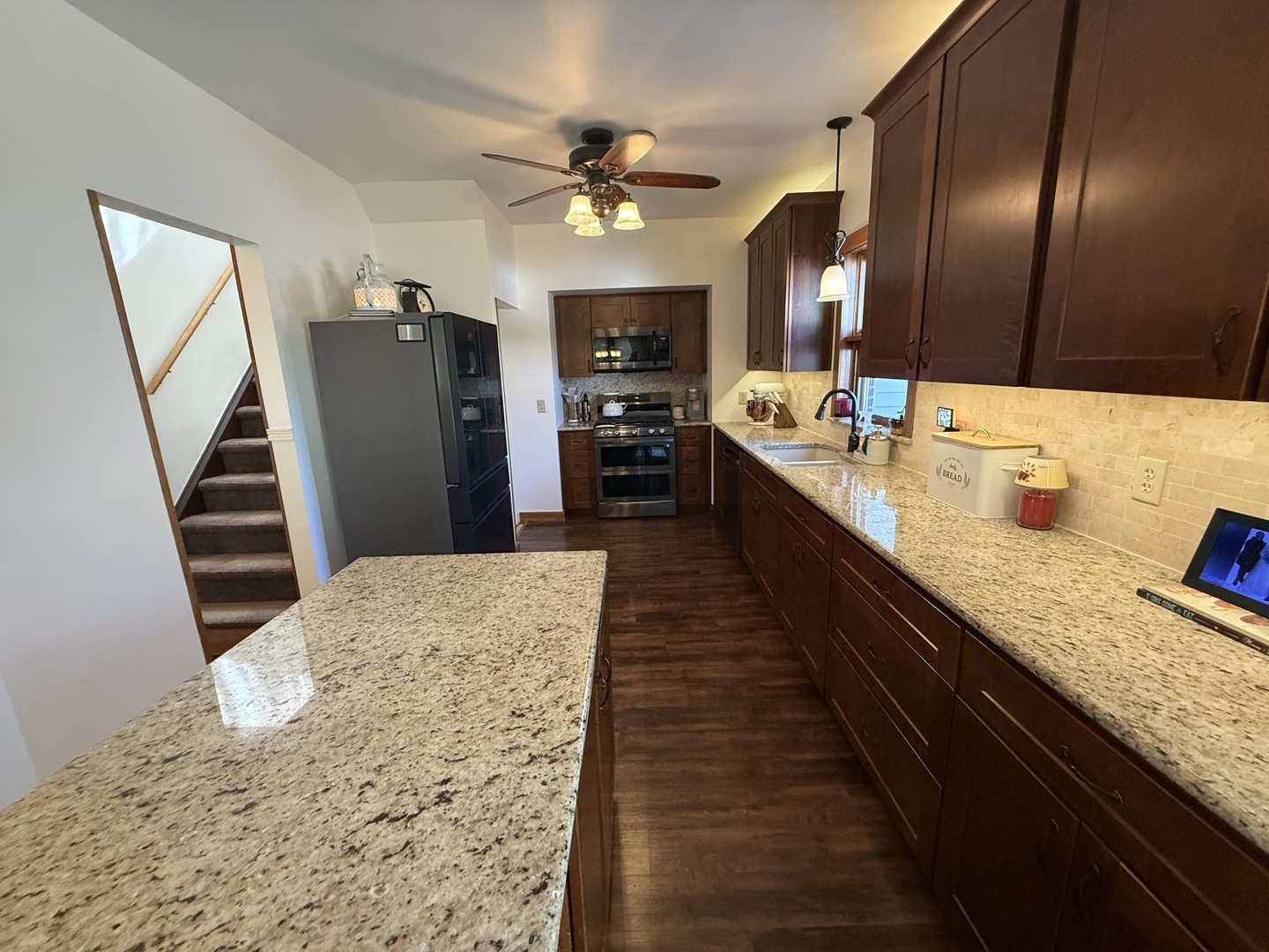321 West South Street Dwight, IL 60420 - Photo 5 of 25