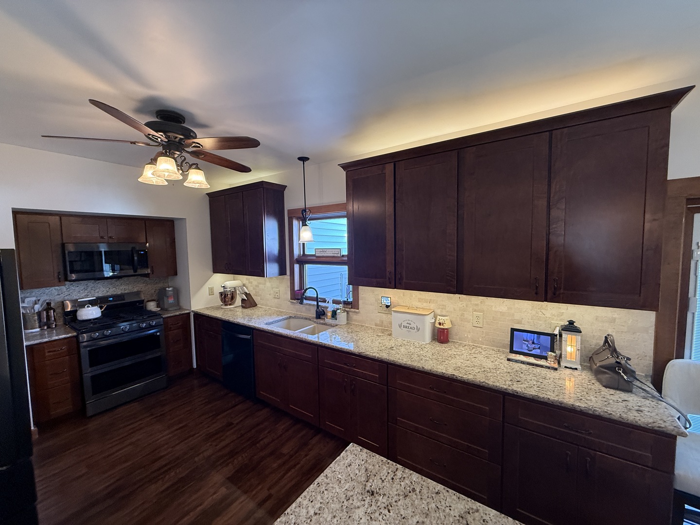 321 West South Street Dwight, IL 60420 - Photo 6 of 25