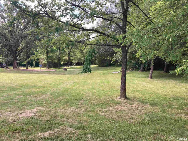 $38,900 | 110 Cherokee Drive, Goreville, IL 62939