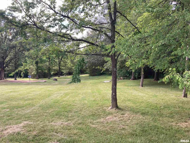 $38,900 | 110 Cherokee Drive, Goreville, IL 62939