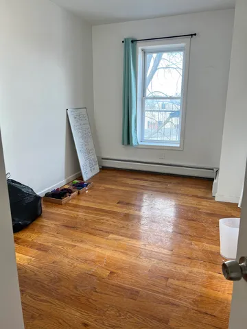 $1,965 | 215 Summit Avenue, Unit 7, Jersey City, NJ 07306