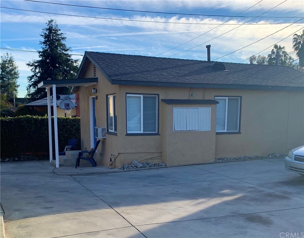 447 Martelo Avenue Pasadena, CA 91107 - Photo 20 of 24 a house view with a outdoor space