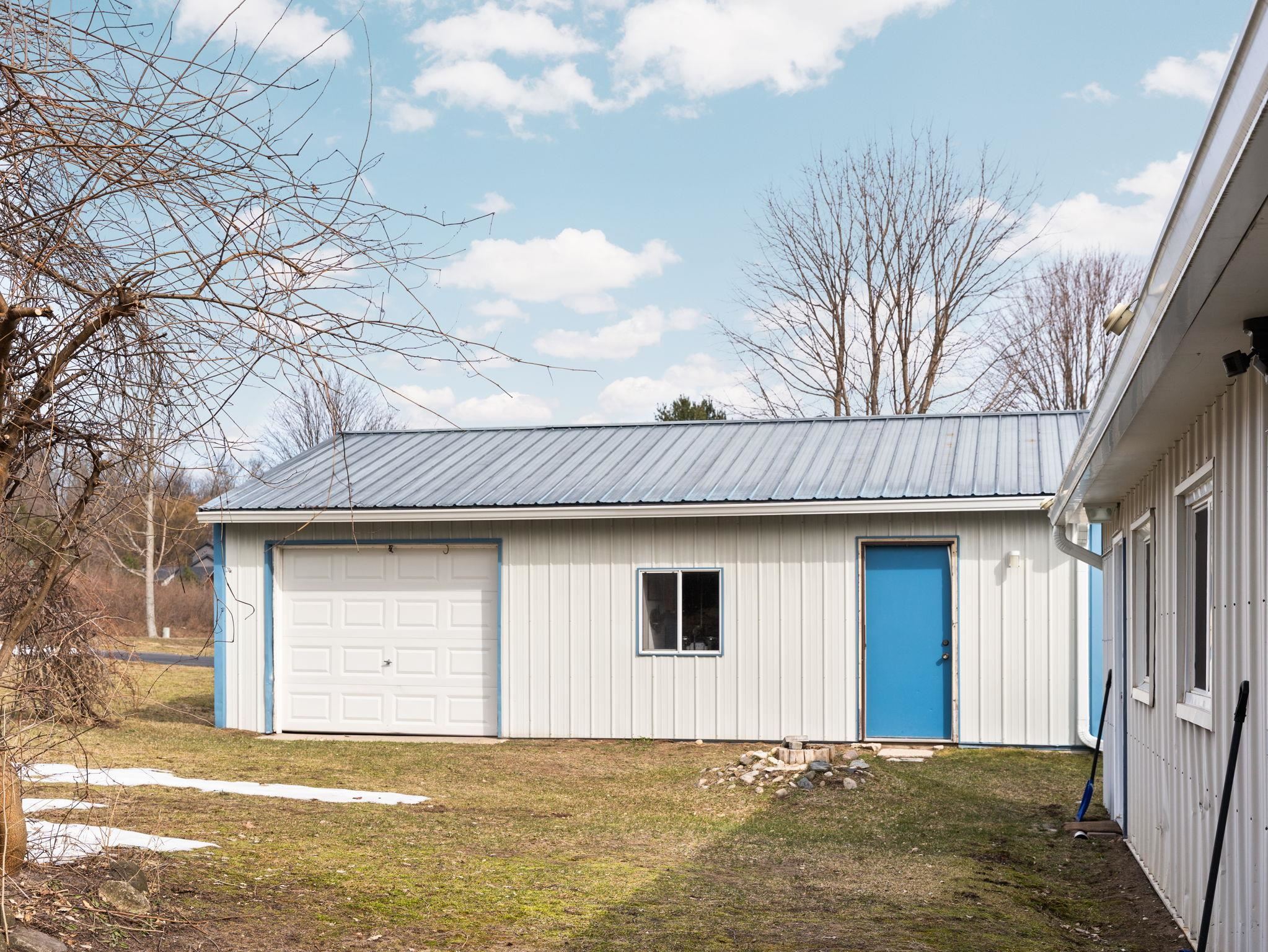 9125 Ayers Road Williamsburg, MI 49690 - Photo 20 of 31