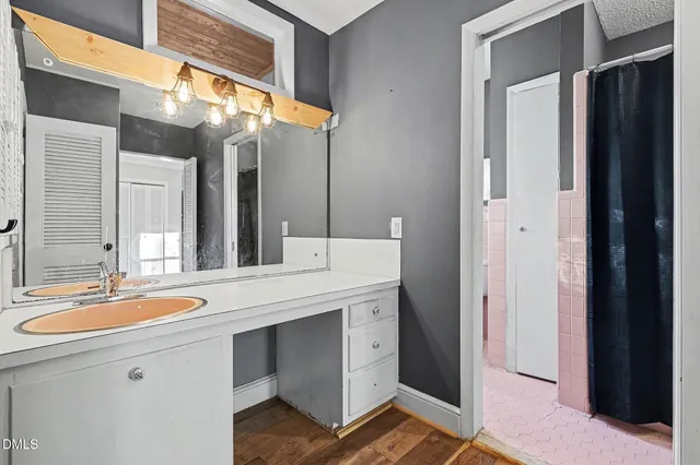 $335,000 | 210 East Holt Street, Smithfield, NC 27577