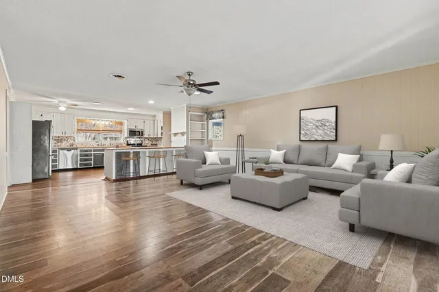 $335,000 | 210 East Holt Street, Smithfield, NC 27577