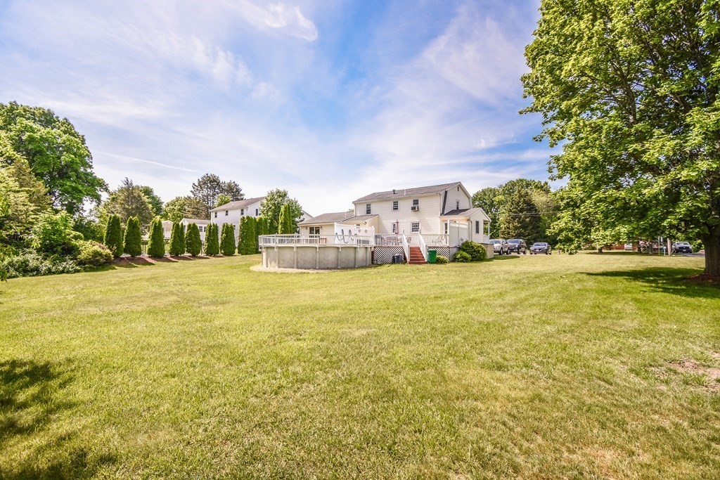 8 Whittier Road Billerica, MA 01821 - Photo 32 of 41