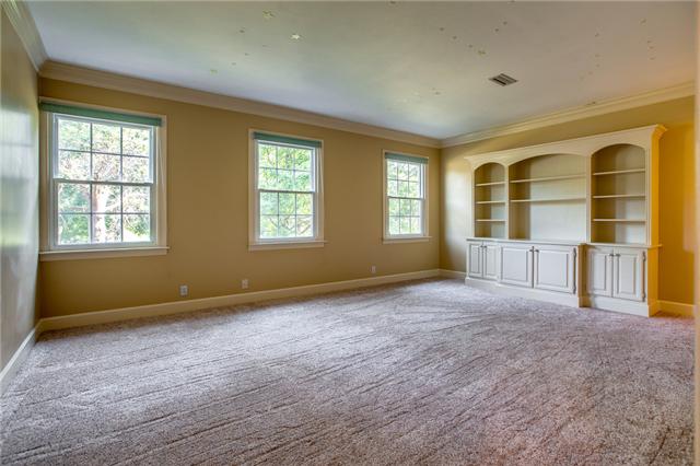 2006 Hartland Road Franklin, TN 37069 - Photo 17 of 20 Upstairs master bedroom that is also spacious.