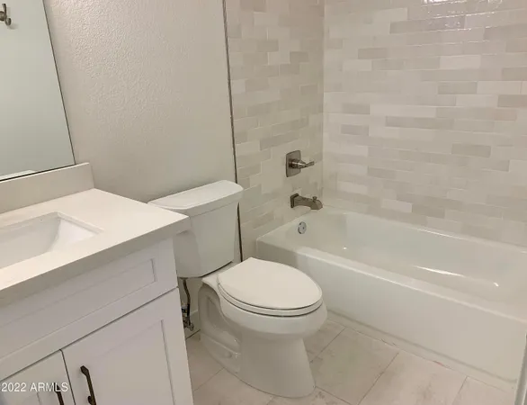 $2,350 | 4533 North 22nd Street, Unit 218, Phoenix, AZ 85016