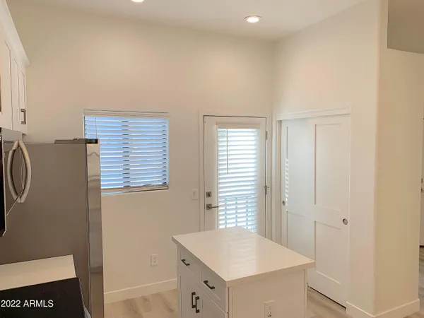 $2,350 | 4533 North 22nd Street, Unit 218, Phoenix, AZ 85016